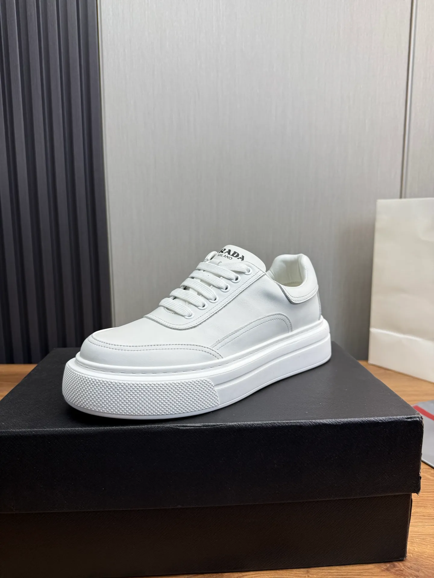 Men's shoes 💰440💰 PRADA【Prada】Men's new casual shoes ⬆️Imported cowhide + genuine leather lining. Anti-slip outsole, 38-44 (customized at 45)